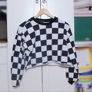 cropped checkered sweatshirt